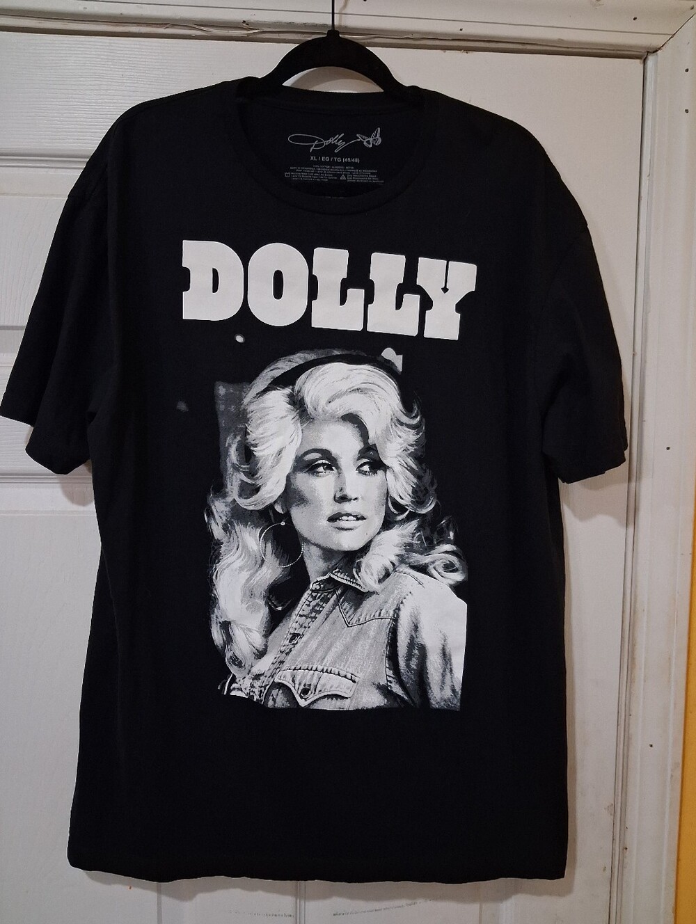 Dolly Parton Portrait T-Shirt - Picture 1 of 4